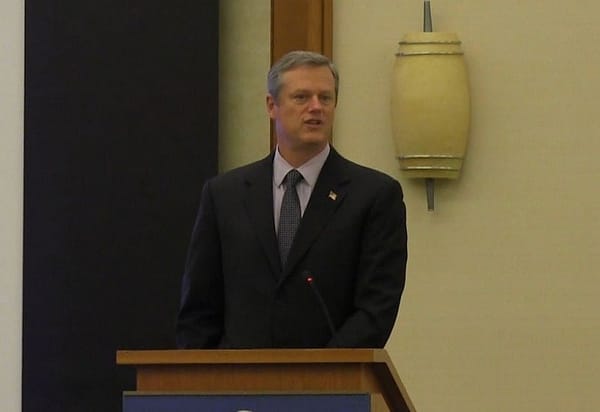 Baker, energy exec tangle over hydropower bill