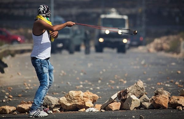 Palestinians, Israeli forces clash amid holy site tensions