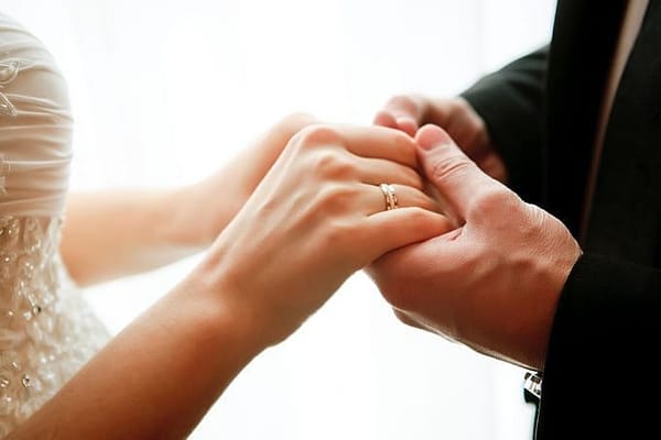 Synod bishops: We need to clearly define marriage