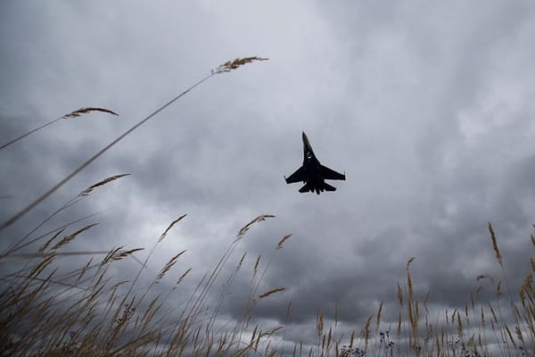 Russians support airstrikes in Syria, despite Afghan legacy