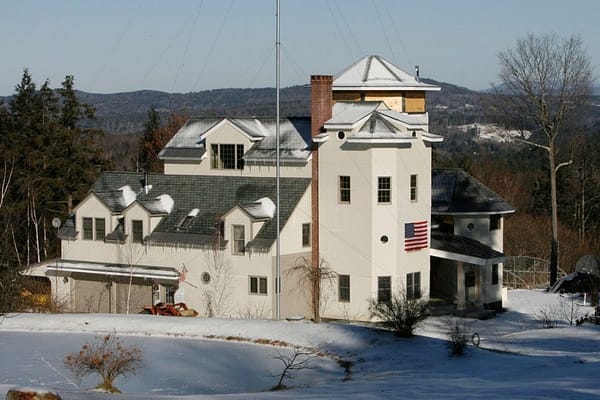 Officials think N.H. tax evaders’ properties will finally sell