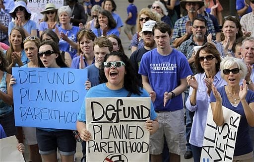 Texas cuts off Medicaid funding to Planned Parenthood
