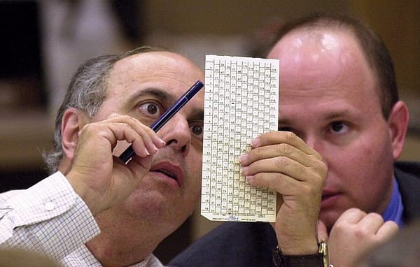 Illegal immigrants push 2016 presidential race Democrats’ way, analyst says