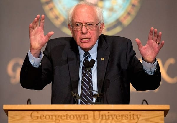 Sanders likely to appear on SNL with doppelganger Larry David