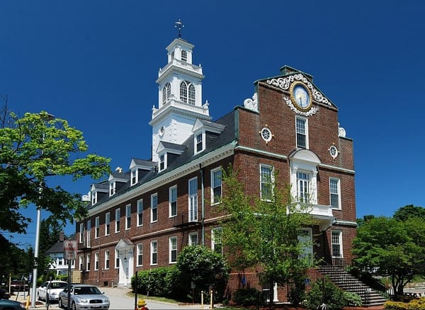 Hedlund resigns Senate seat ahead of Weymouth mayoral inauguration