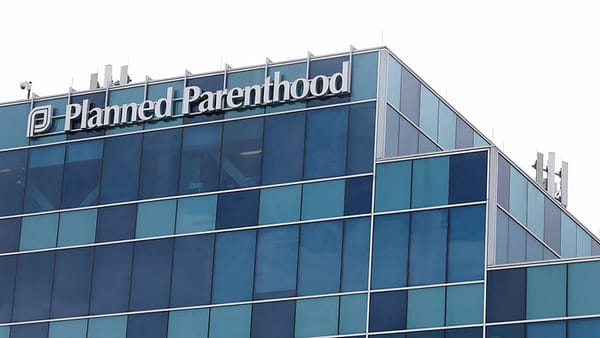 Pair behind Planned Parenthood videos indicted in Texas