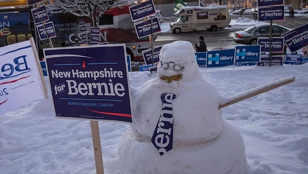 Dems ready for long, pricey primary between Clinton, Sanders