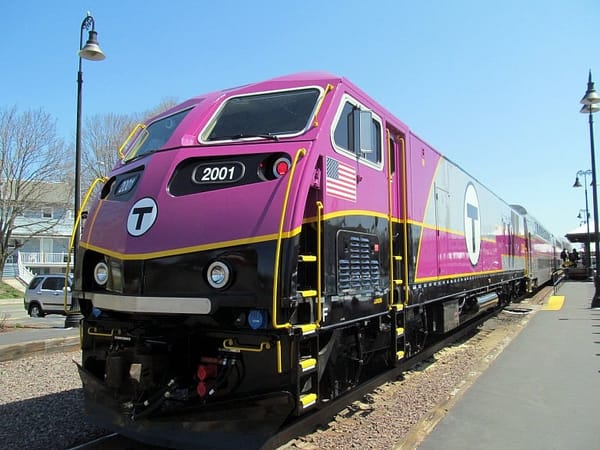Baker’s MBTA fare amendment raises equity, predictability issues