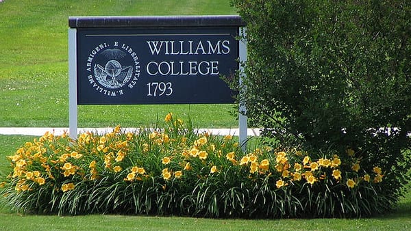 Massachusetts students resist politically correct campus culture