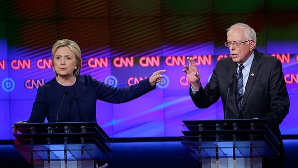Clinton, Sanders tangle on economy in debate