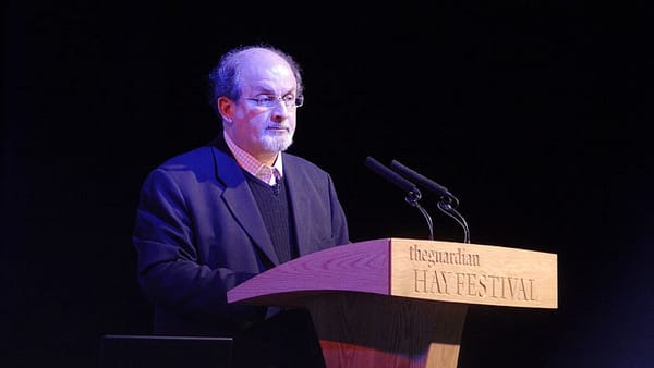 Salman Rushdie: Obama making ‘mistake’ by not saying ‘Islamic terrorism’