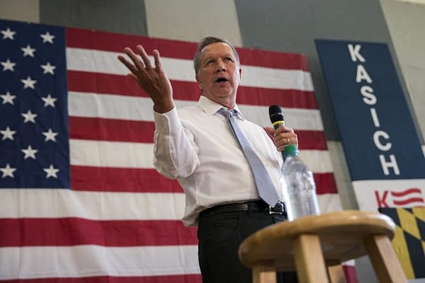 Trump mocks rival Kasich’s ‘disgusting’ eating habits