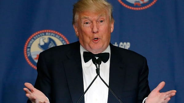 New York delivers rowdy night of campaigning