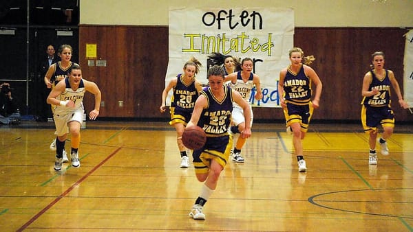 Oregon tells schools to let boys play girl’s sports if they want