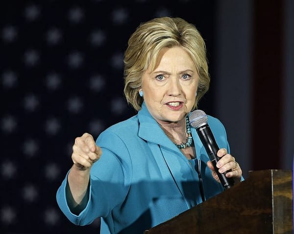 Clinton email practices broke rules, created risk, probe says