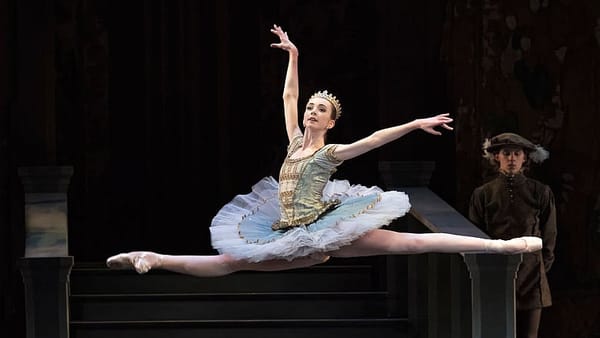 Boston Ballet inspires awe with an elegant Swan Lake
