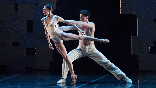 Boston Ballet pushes boundaries of dance in Mirrors