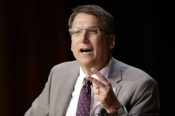 NC, Justice Department exchange legal fire over ‘bathroom’ law