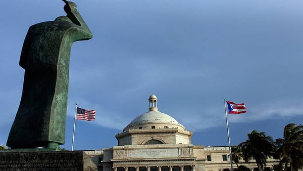 Congress, White House strike rescue deal for Puerto Rico