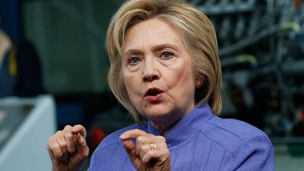 Clinton warns Trump would plunge economy into recession