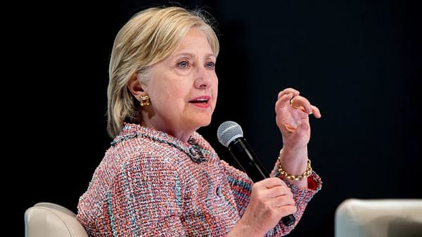 Boston Globe calls for Hillary to shut down Clinton Foundation