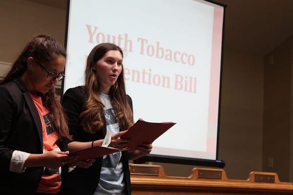 Tobacco age-limit hike seen gaining interest in House