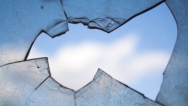 Former Yale employee who smashed window depicting slaves wants job back