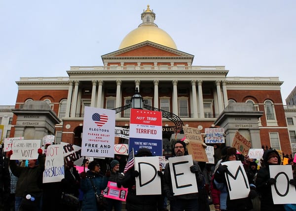 Protesters stage last-ditch effort to dump Trump ahead of Electoral College vote