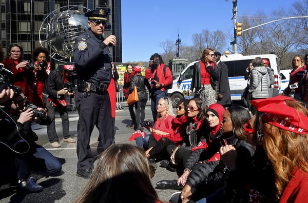 Sharia Law Proponent Experiences American Law, Lives To Tell About It