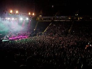 Report:  Suicide Bomber Attacked Concert in Manchester, England