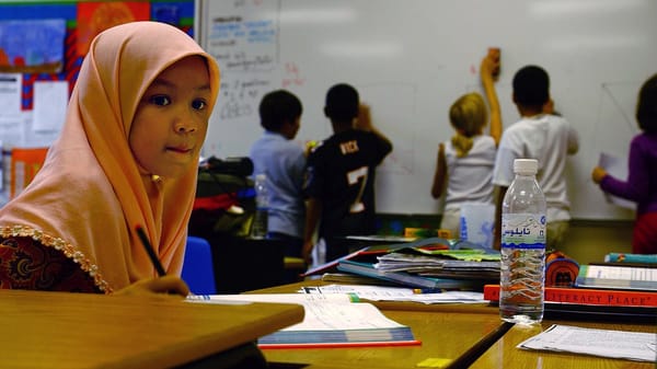 Bilingualism, Si, English Immersion, No