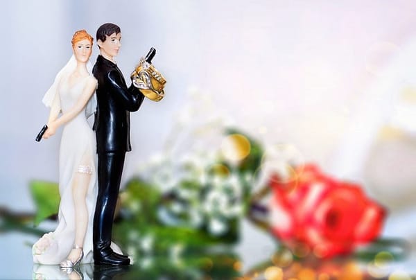 Couple Gets Married in a Cemetery