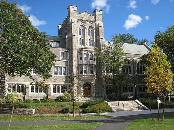 Investor Gives $25 Million To Harvard Divinity School