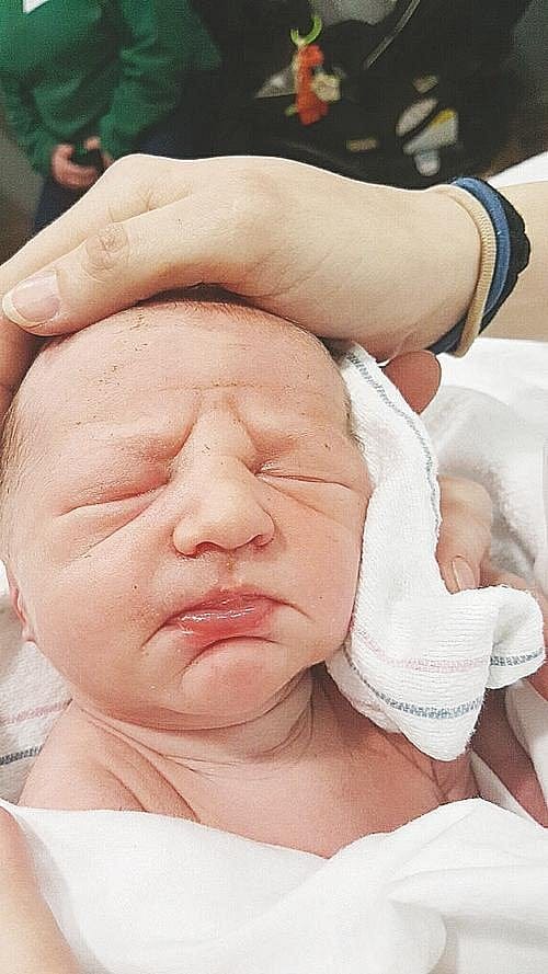 Dad Delivers His Baby During Blizzard