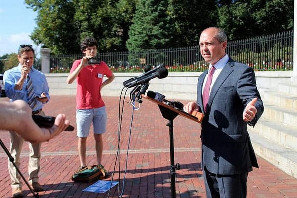 Jay Gonzalez’s Jabs About Vision Thing Parried By Charlie Baker — Beacon Hill Recap