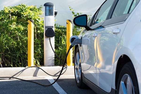 Make All Cars in Massachusetts Electric,Utopic State Report Says