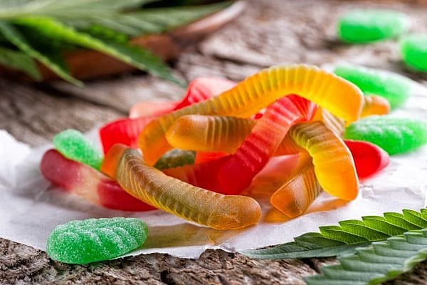 Massachusetts Towns Failing To Crack Down On Gas Station Edibles