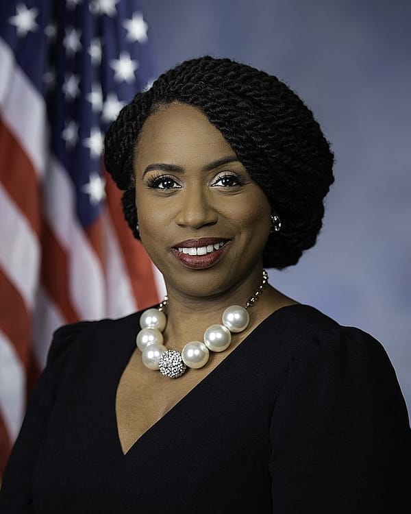 United Nations Should Investigate Trump Administration Over Illegal Immigration, Ayanna Pressley Says