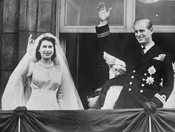 Maine Man Supplied 700 Pounds of Lobster For Queen Elizabeth II’s Wedding