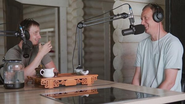 In Melrose, An Experiment In Hyper-Local Artificial Intelligence Podcasting 