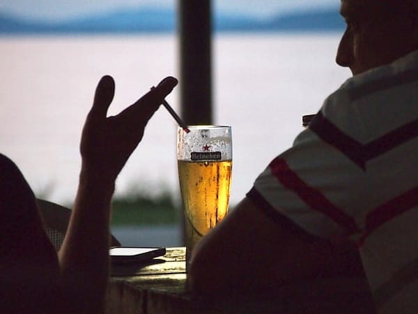 Massachusetts Bill Would Lower Drinking and Smoking Ages To 18 Years Old